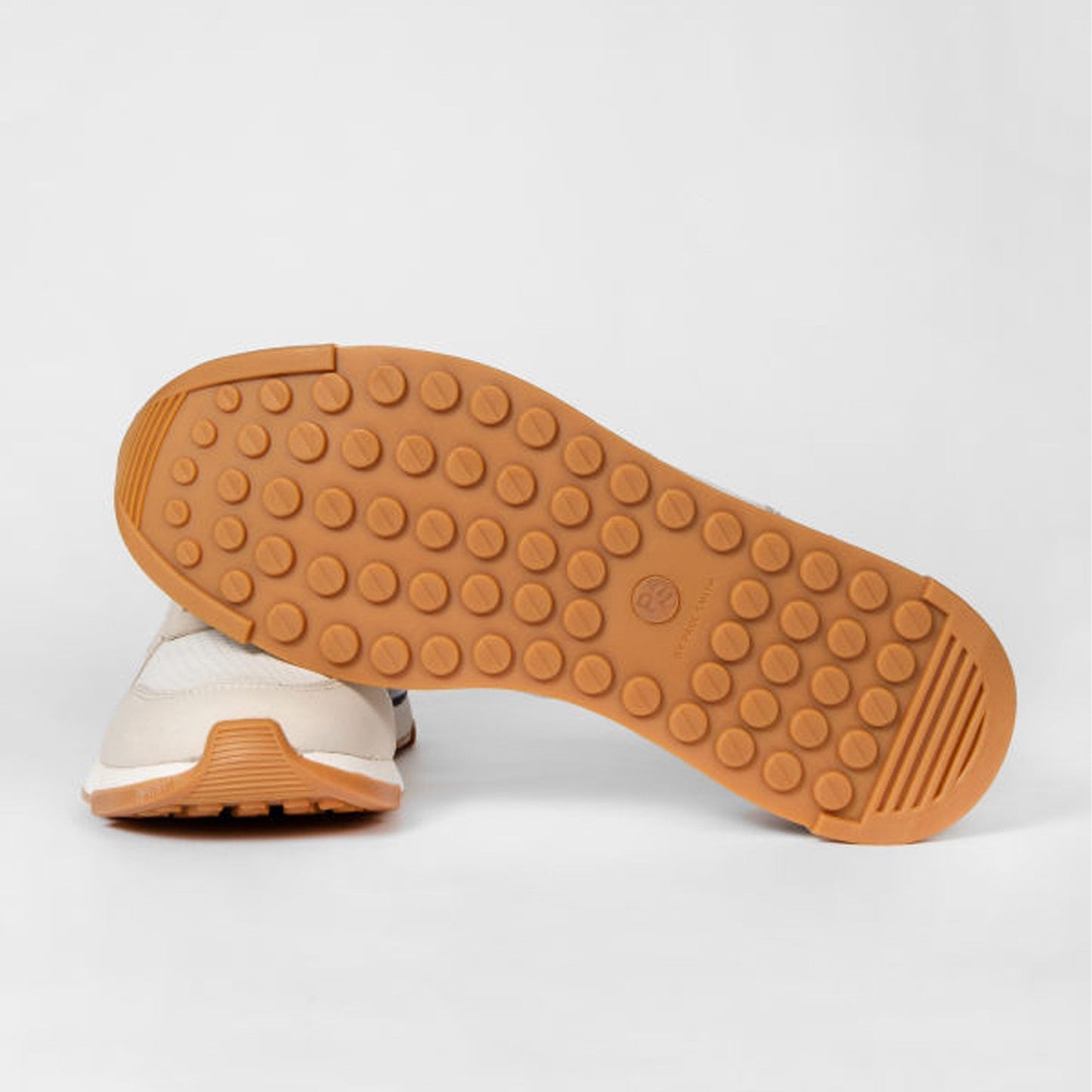 - Hilea Leather Ware Sneaker - White