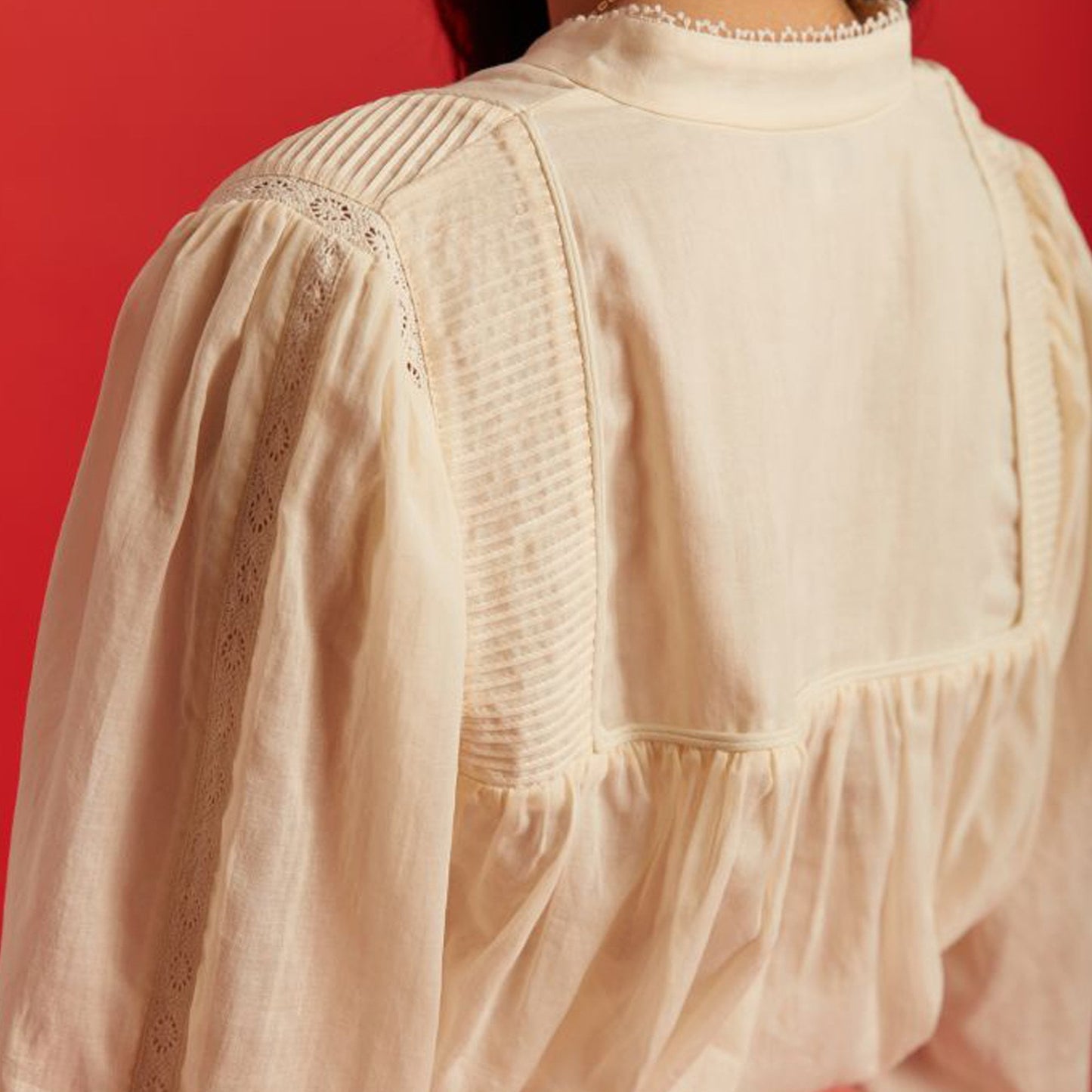 - Bastien - Lace Shirt - Ecru