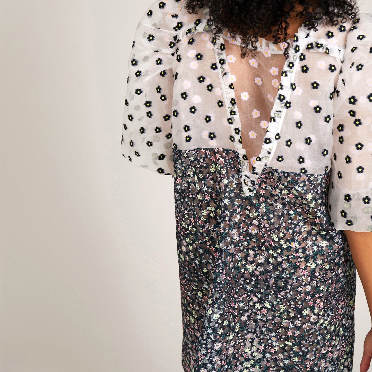 - Cabob Mesh Dress - Black