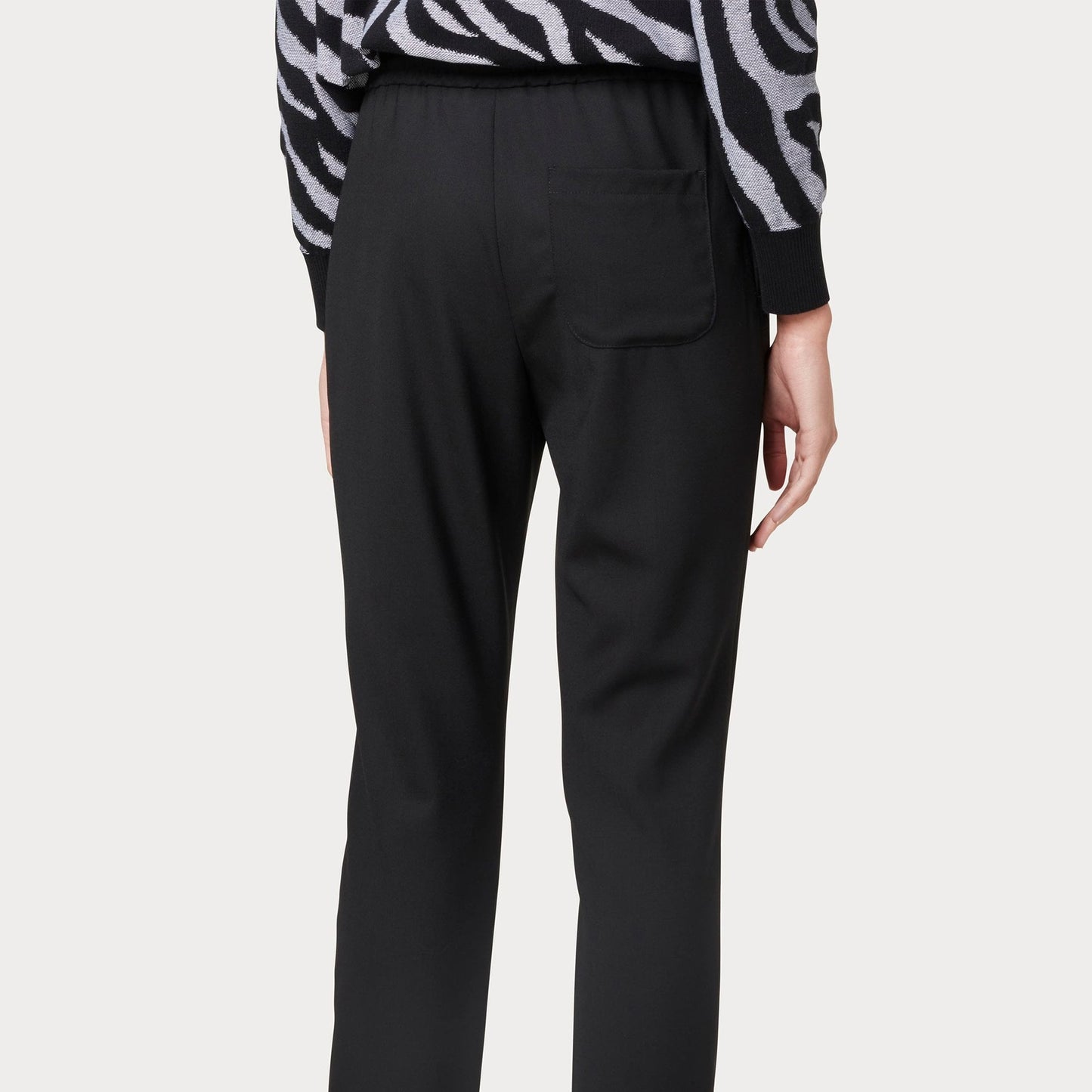 - Drawcord Wool Trousers - Black