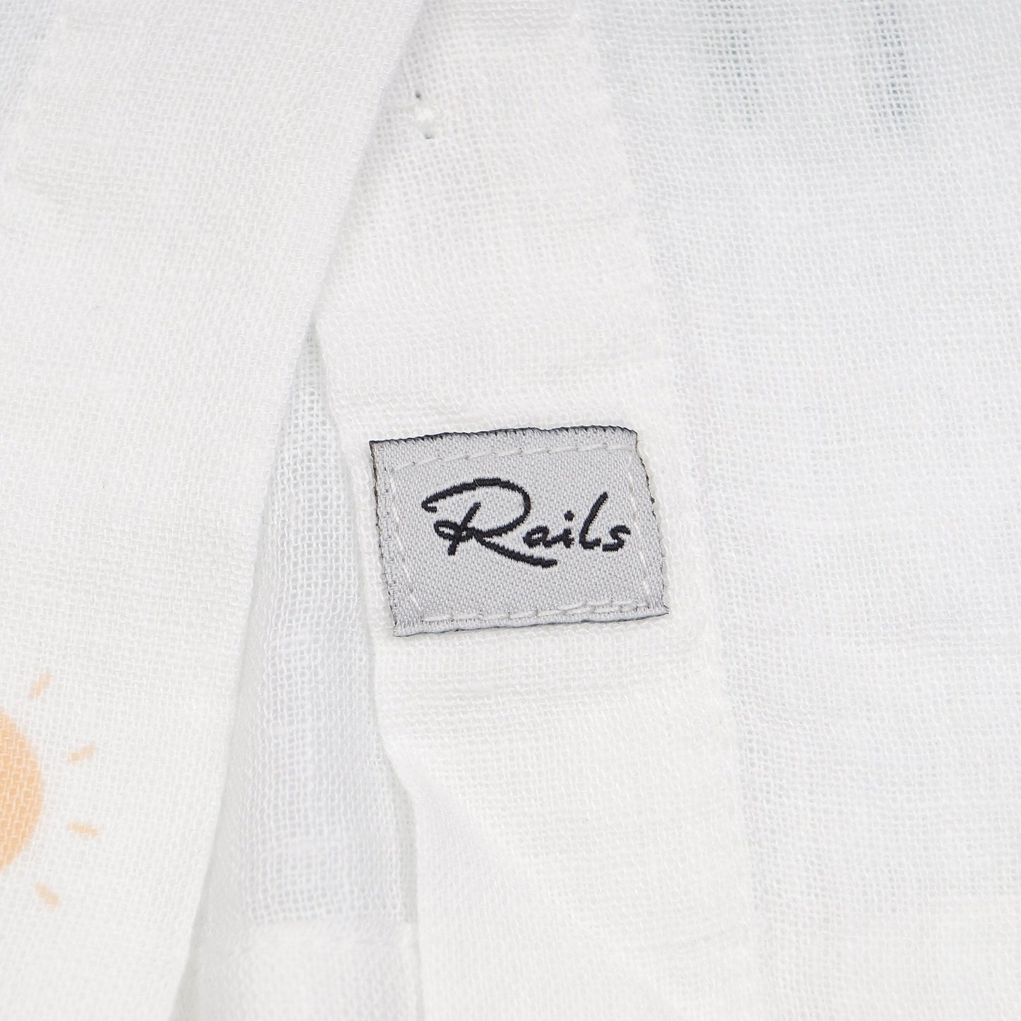 - Payton White Shirt - Day Trip