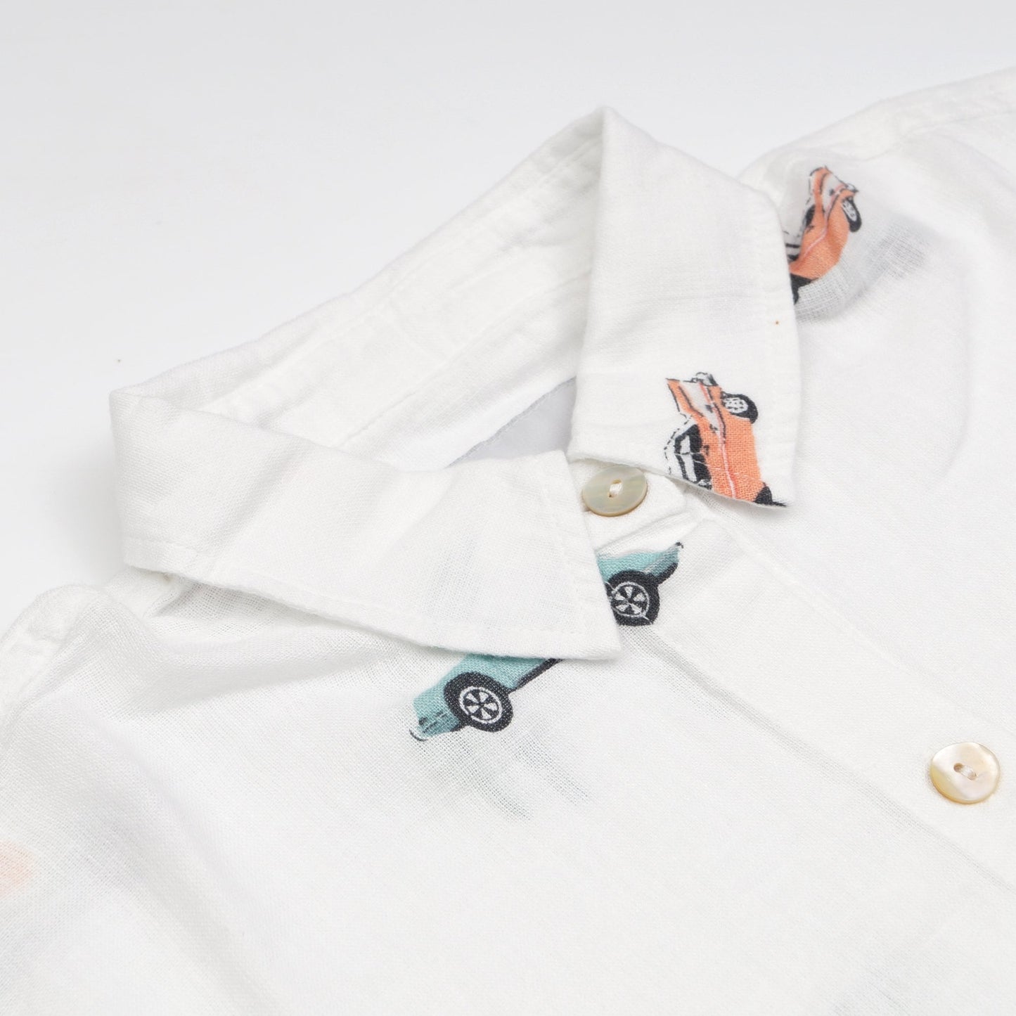 - Payton White Shirt - Day Trip