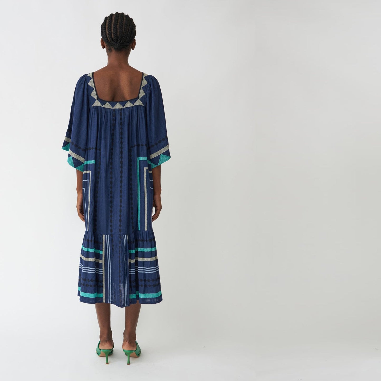 - Bera My Dress - Blue Sea