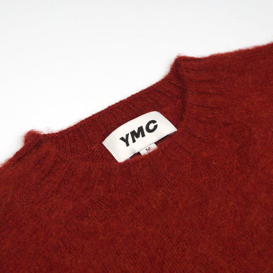- Suedehead Crew Neck Knit - Red