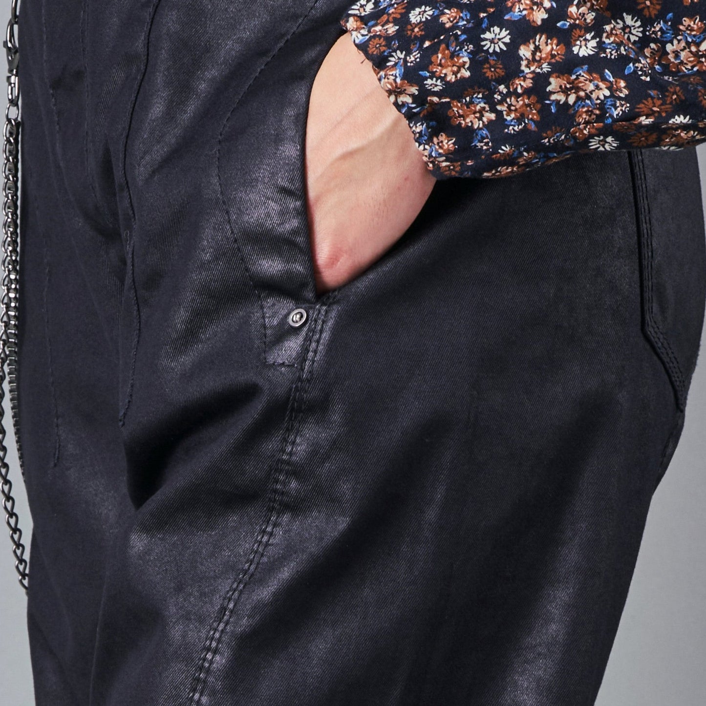 - Reckoning Trousers - Black