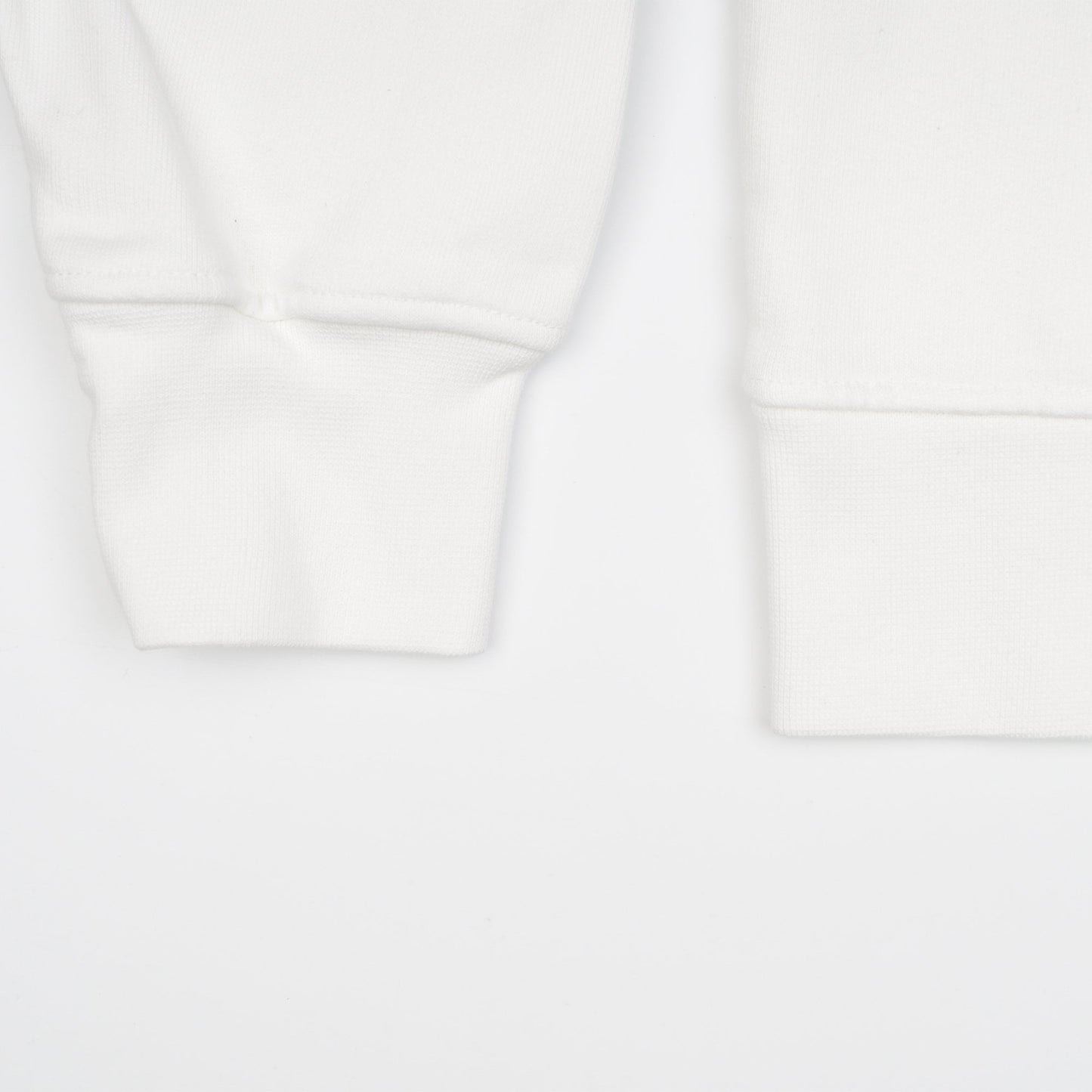 - Classic Organic Crew Sweatshirt - Optical White