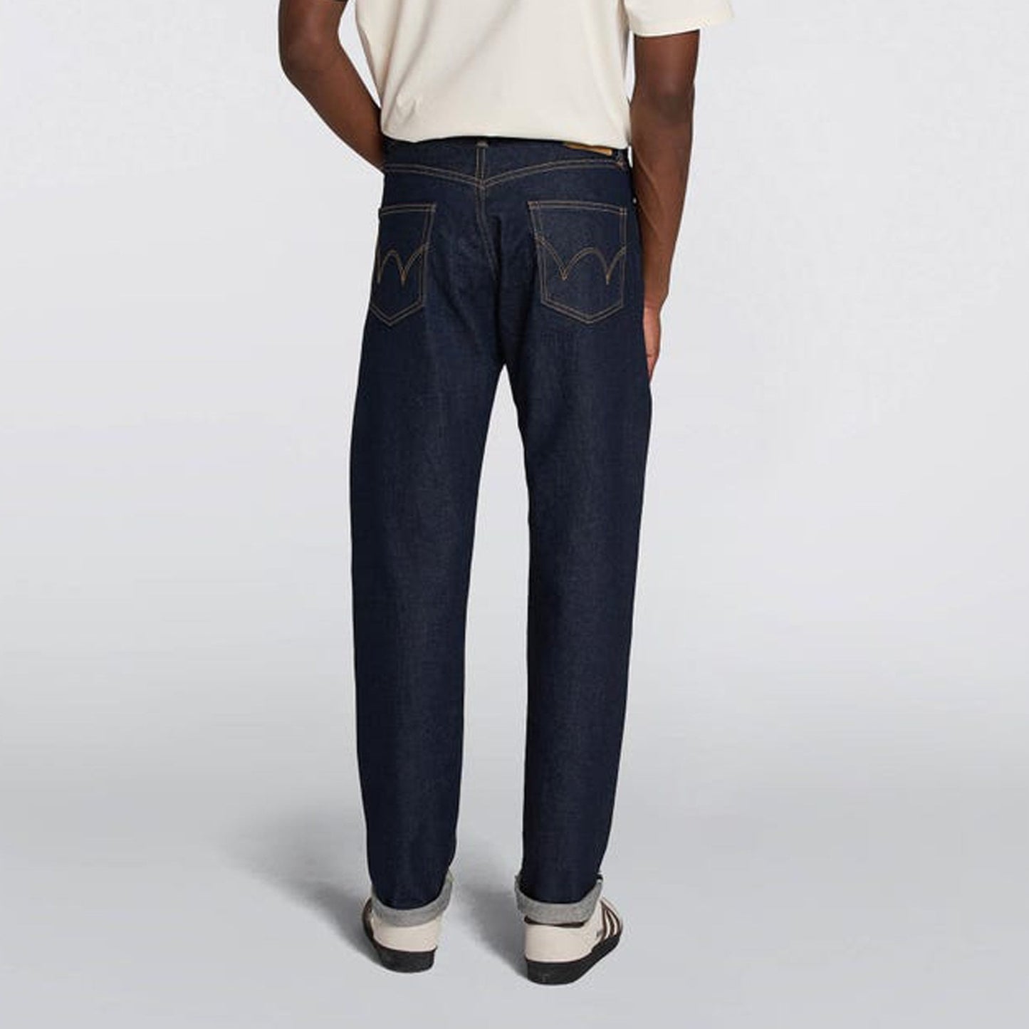 - Regular Tapered Jeans - Blue