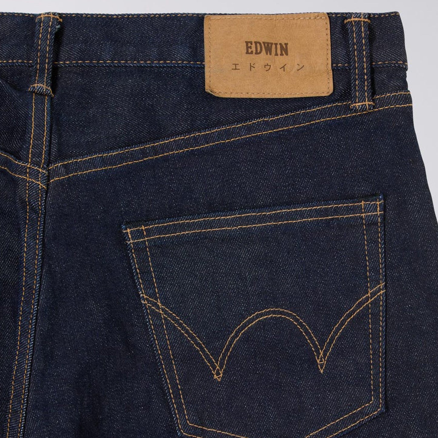 - Regular Tapered Jeans - Blue