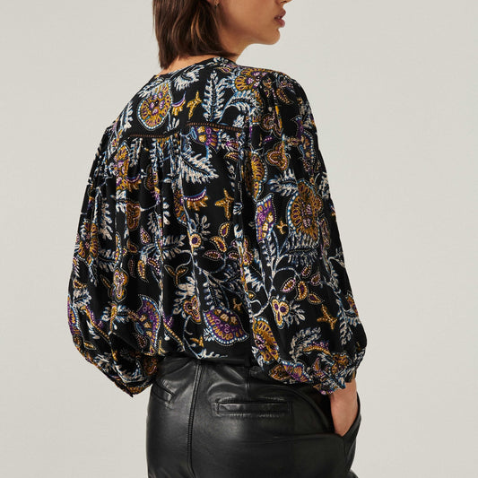 - Valska Shirt - Black