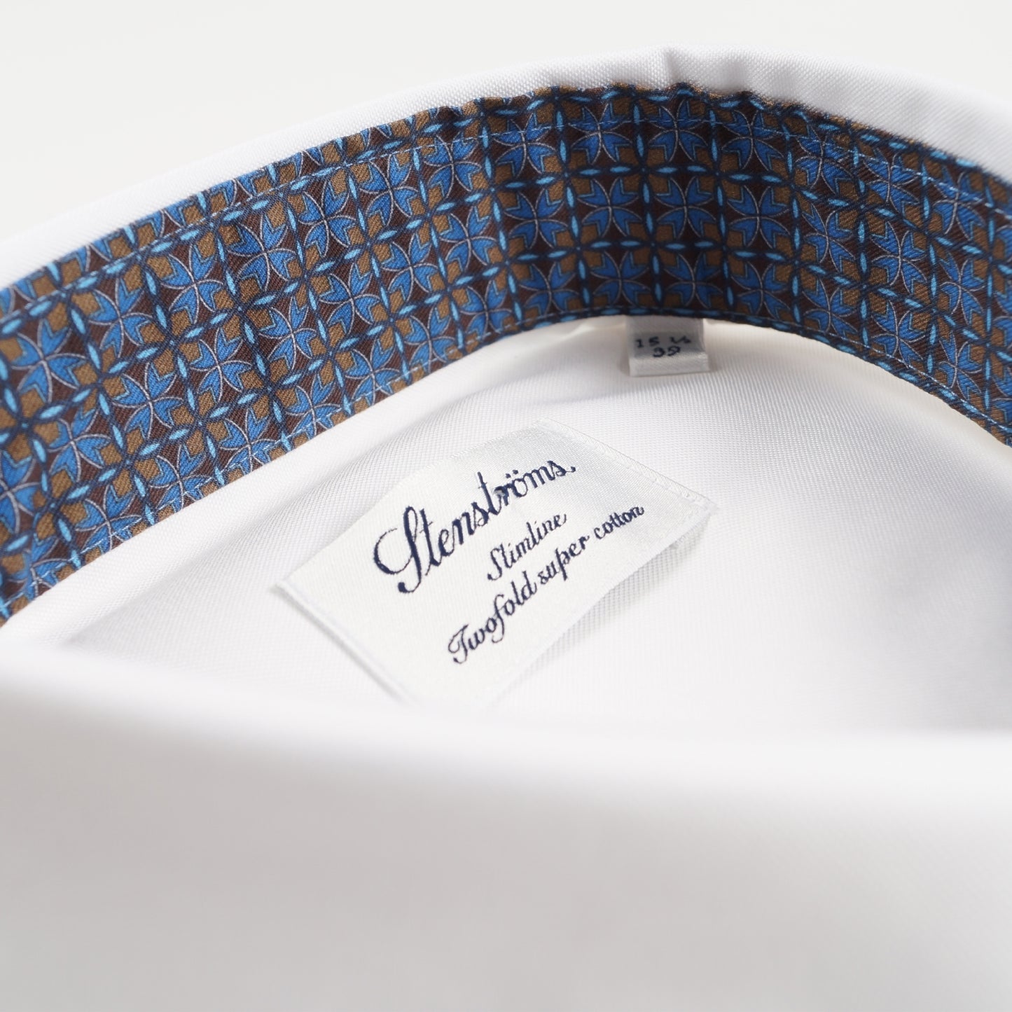 - Slimline 75 Contrast Trim - White