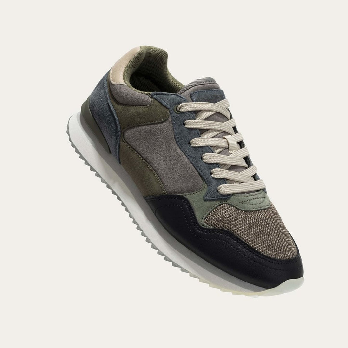 - Quebec City Sneakers - Quebec