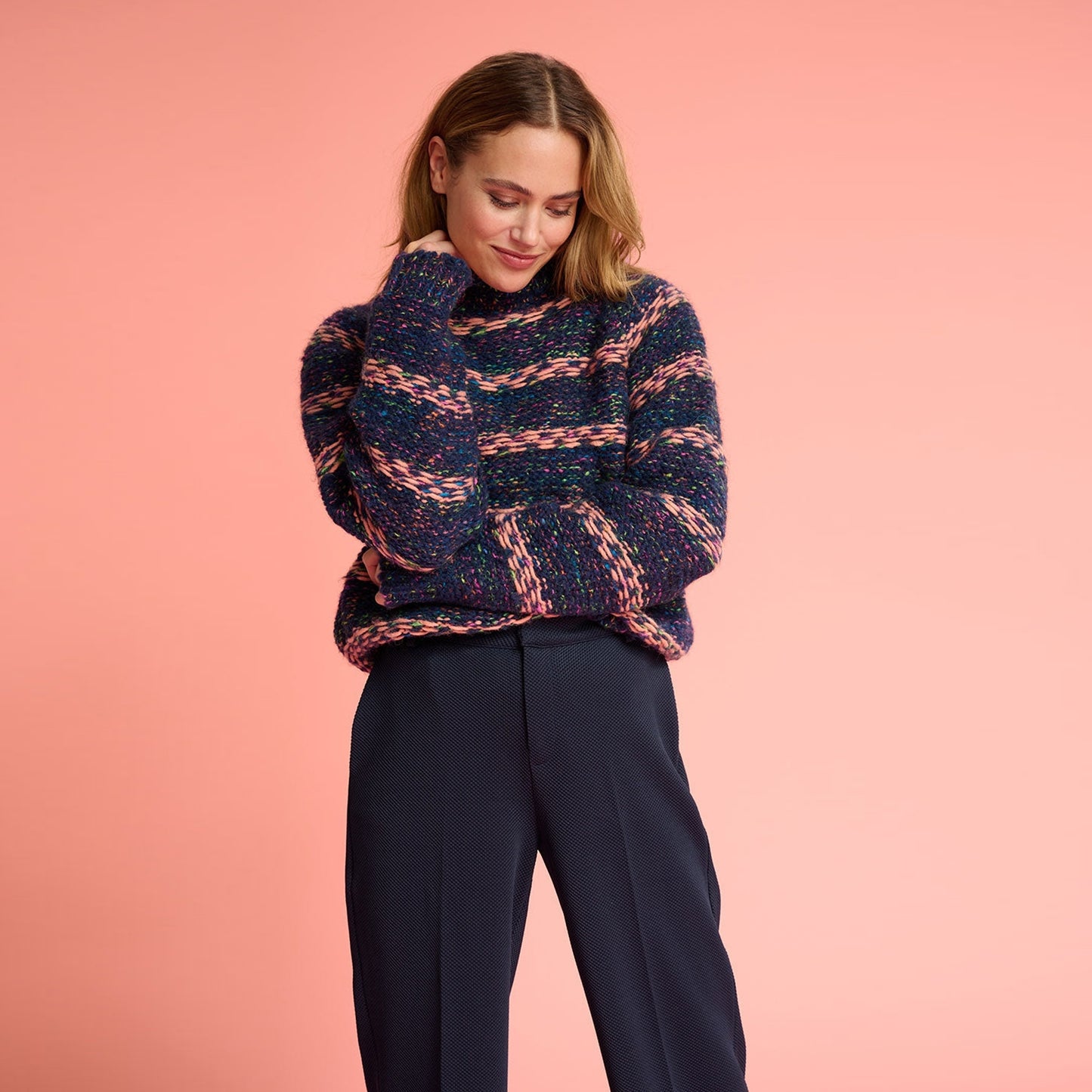 - Dusty Pullover - Pink Blue