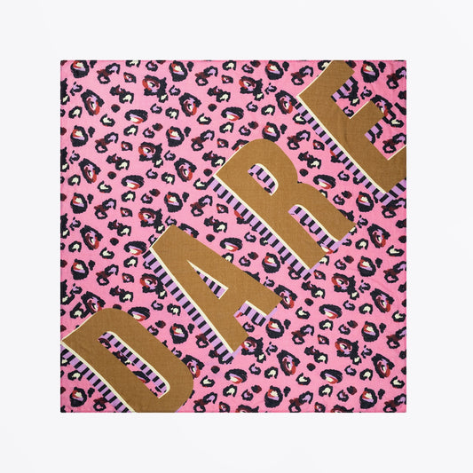 - Daring Leopard Shawl - Pink