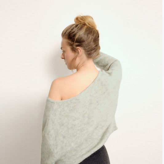 East V-Neck Sweater - Powder Snow Melange