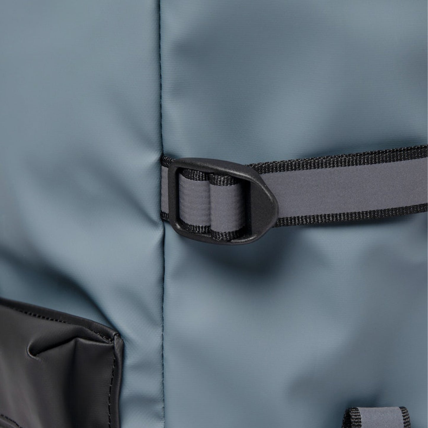 - Ruben 2.0 Backpack - Black and Steel Blue