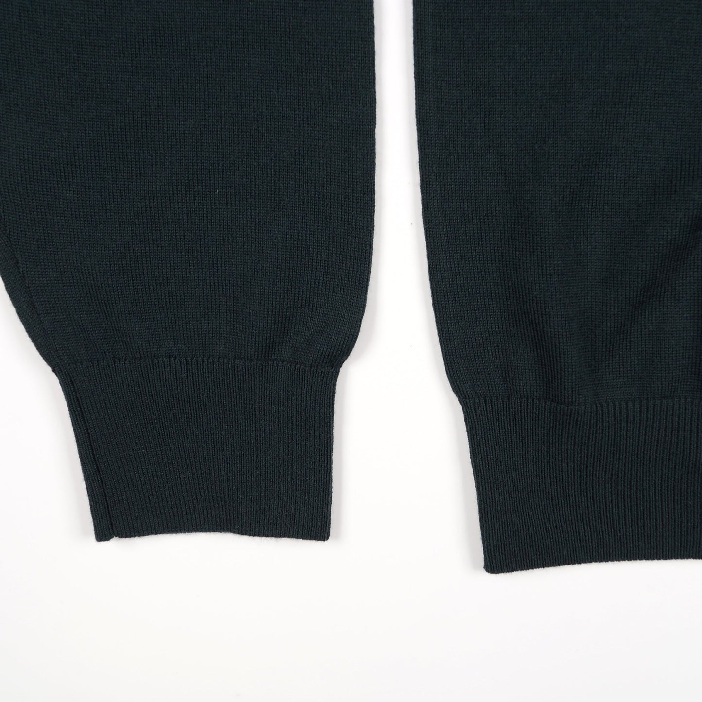 Merino Crew Neck Pullover - Dark Bottle
