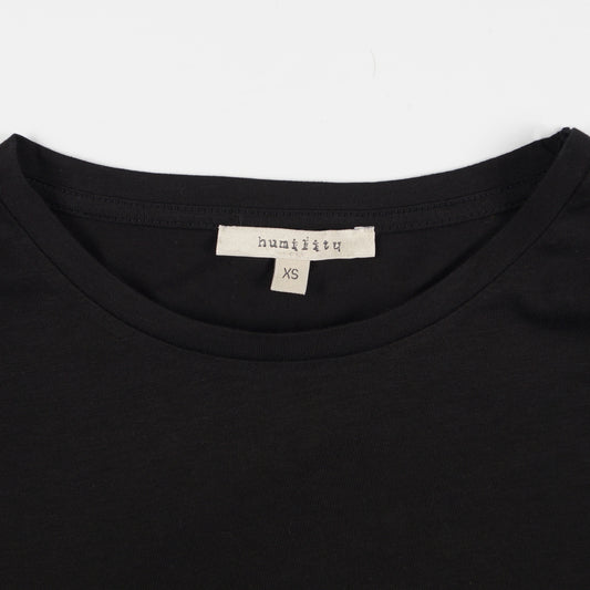 - Suna Scoop Neck T-Shirt - Black