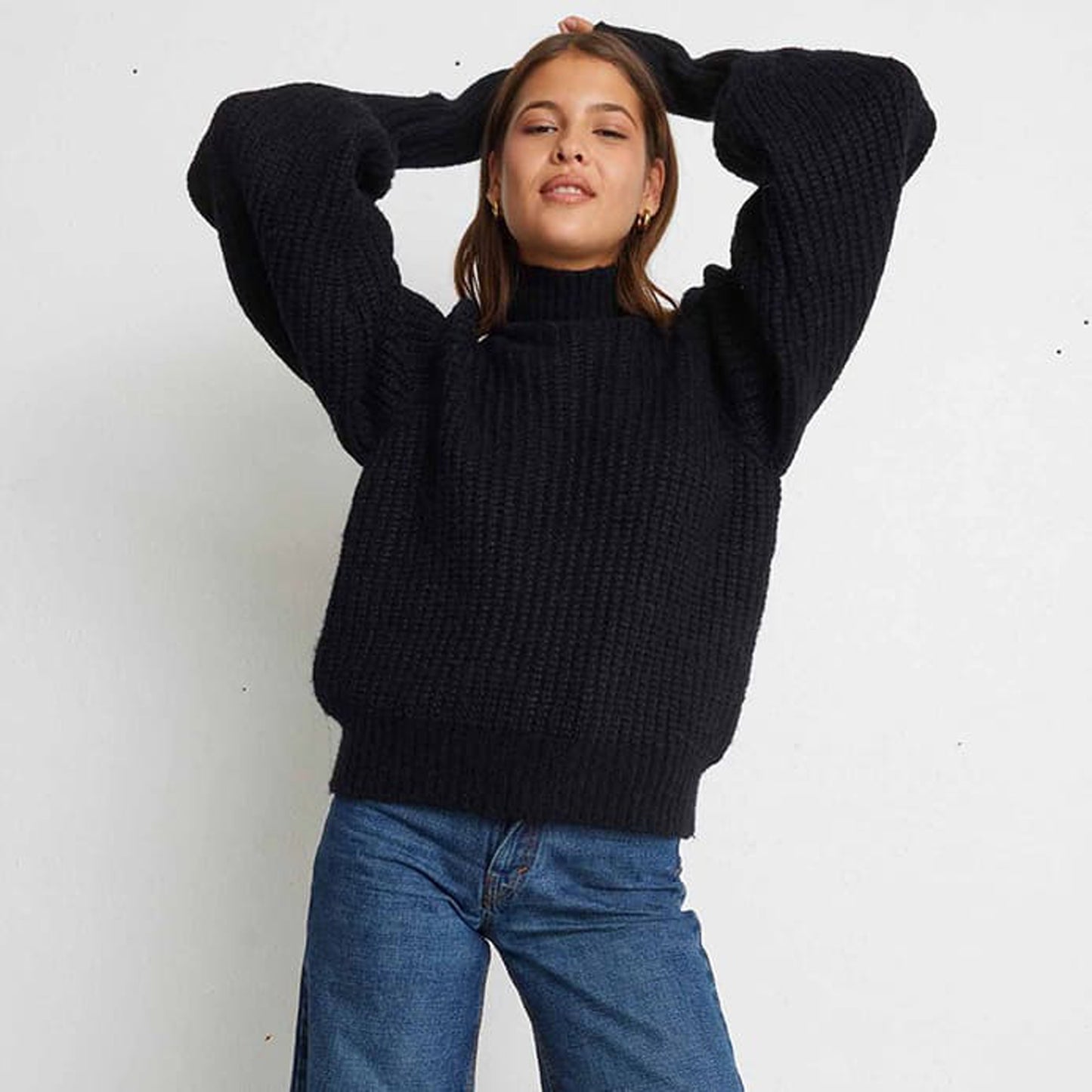 - Guetty Sweater - Black