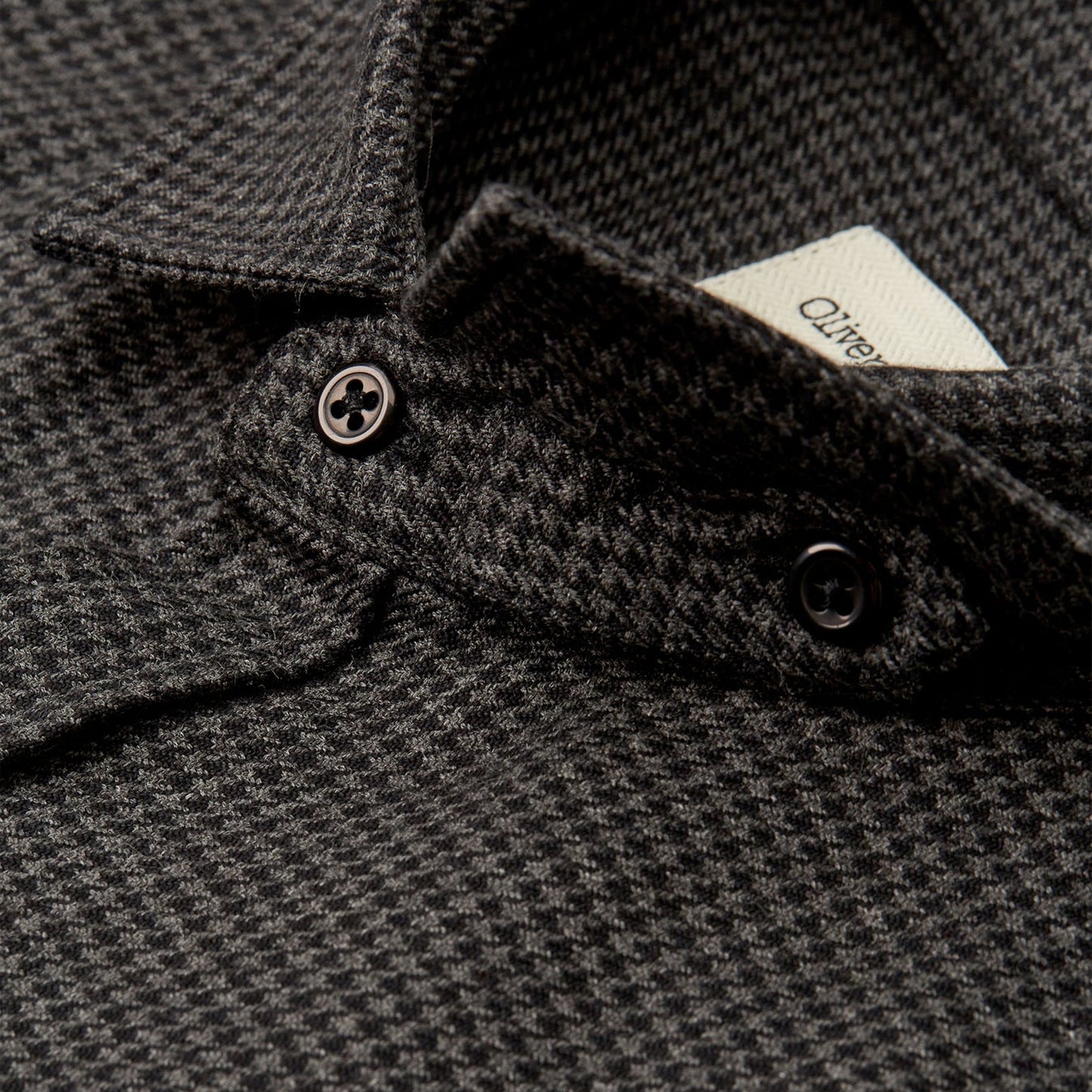 - Dever Clerkenwell Tab Shirt - Charcoal