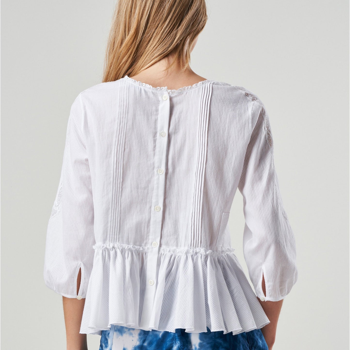 - Loveable Shirt - White