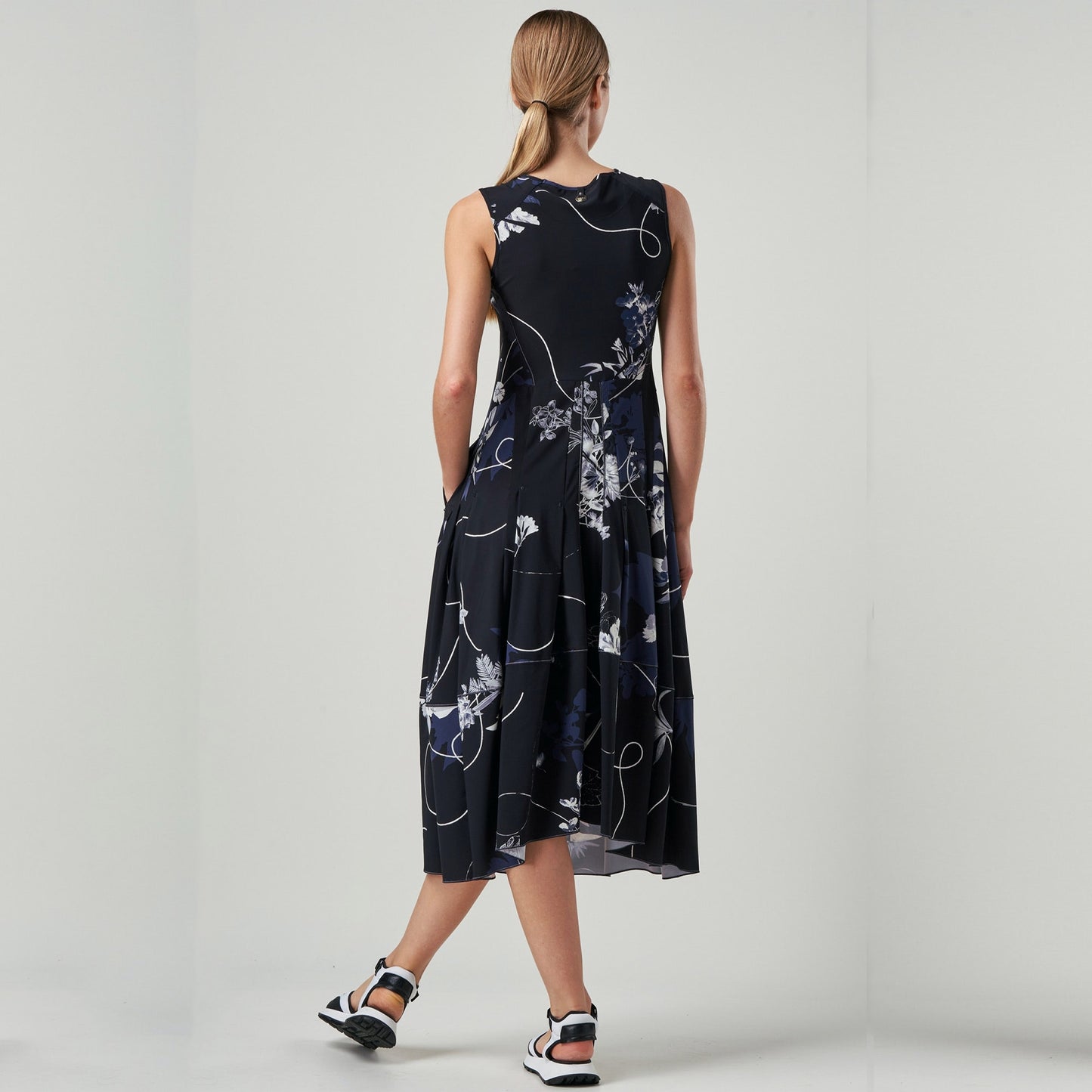 Mesmerise Dress - Navy