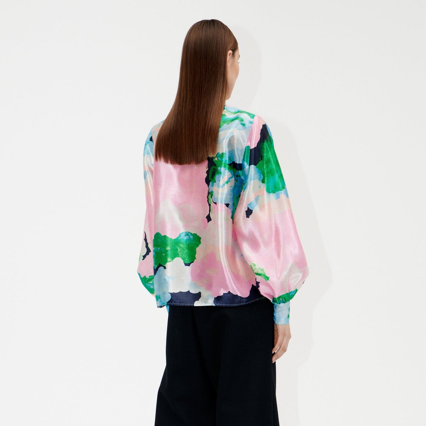 - Eddy - Textured Poly Top - Clouds