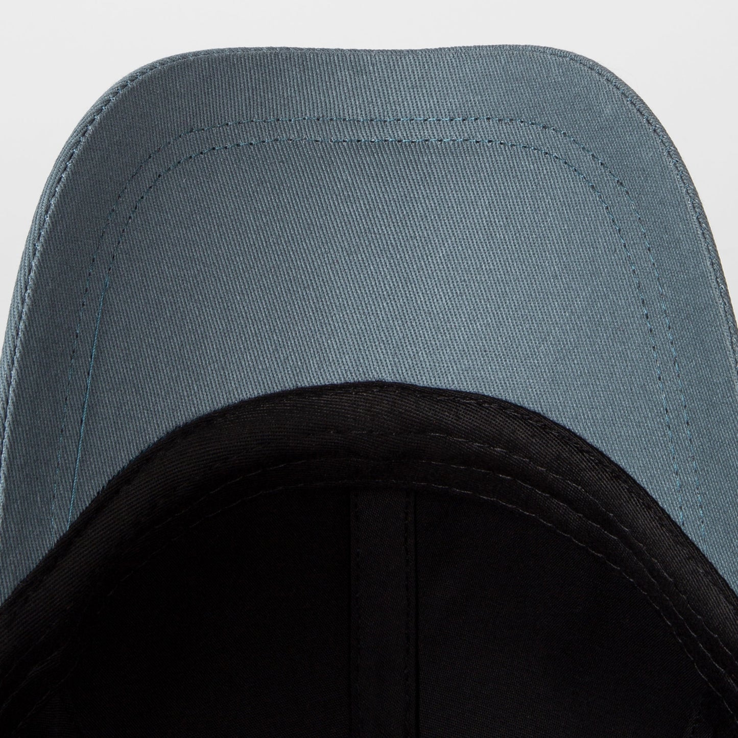 - Signature Stripe Trim Hat - Turquoise