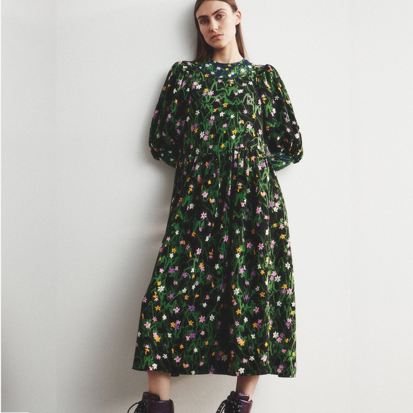 - Ursi Crinkled Poly Dress - Mini Flowers