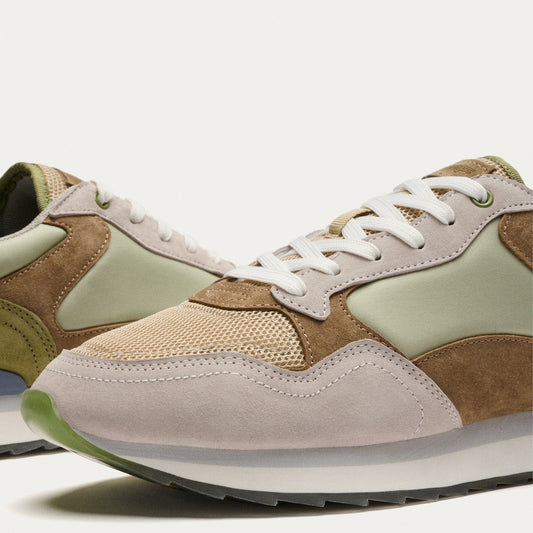 - Baku City Sneakers - Baku