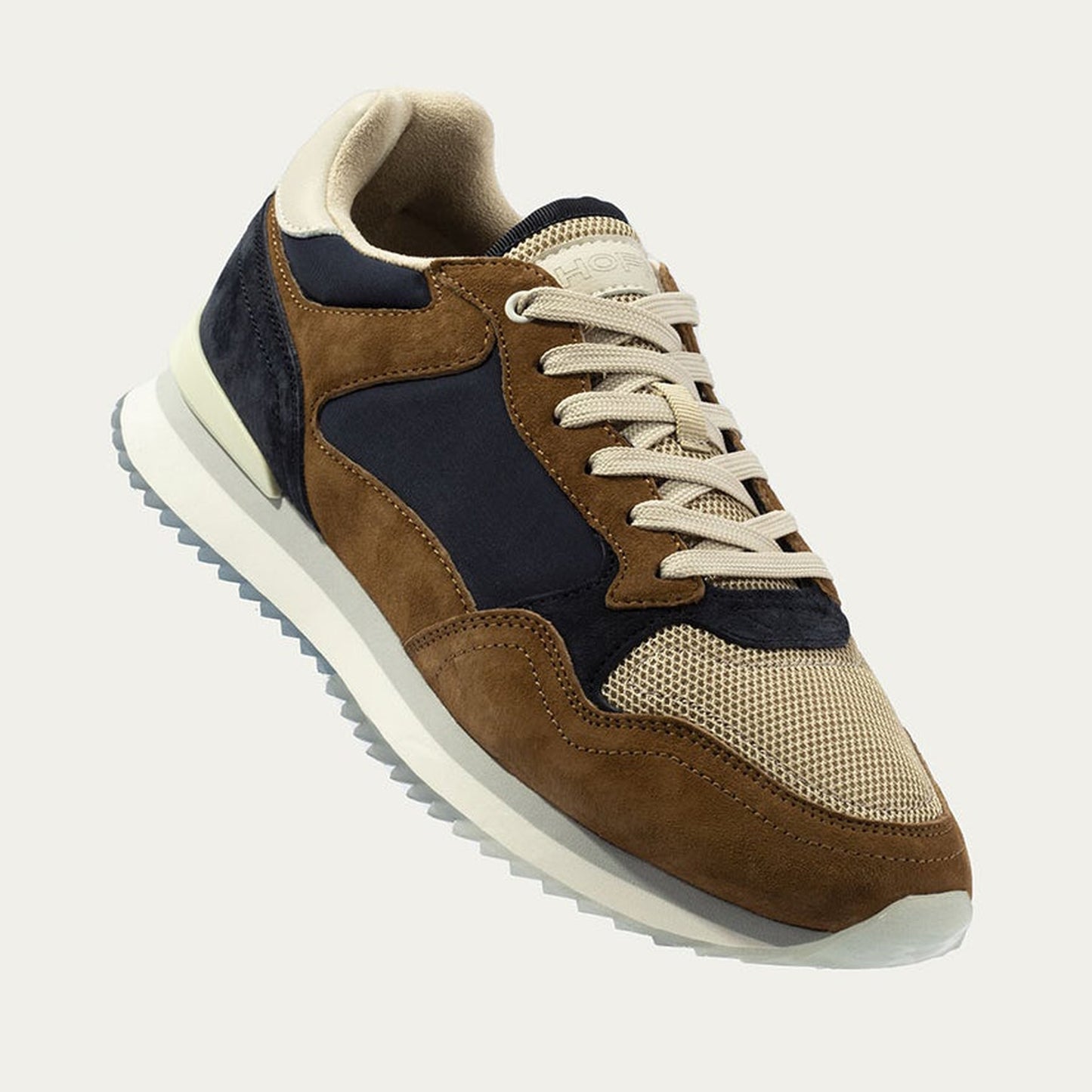 - Dubai City Sneakers - Dubai