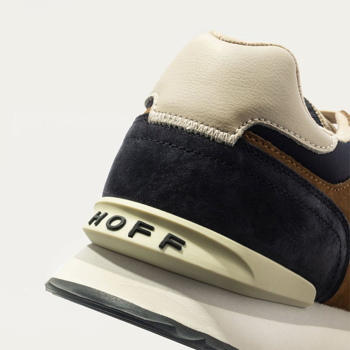 - Dubai City Sneakers - Dubai