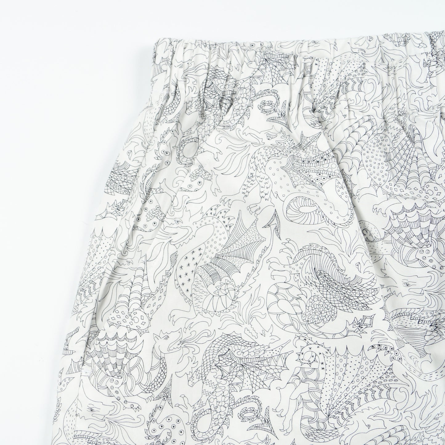 - Michel Dragon Print Shorts - White