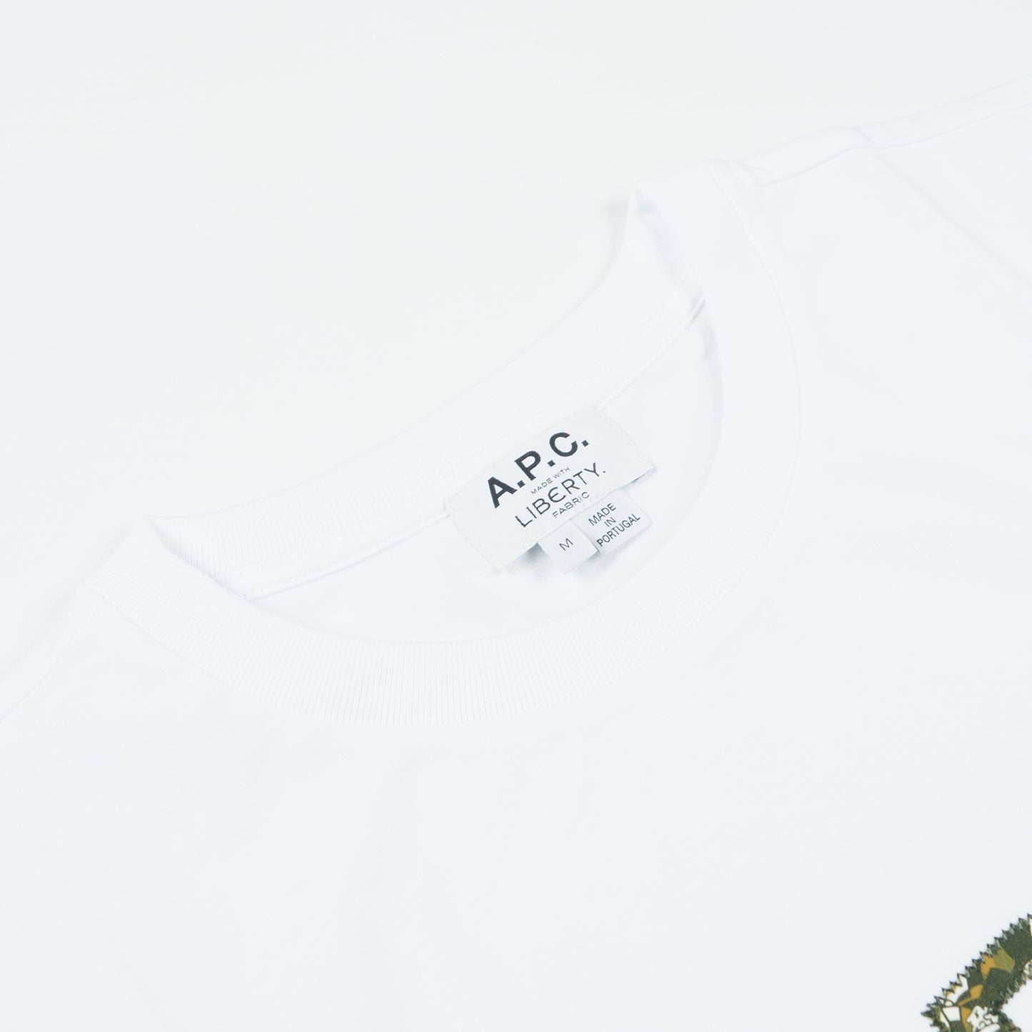 - Camo T-Shirt - White