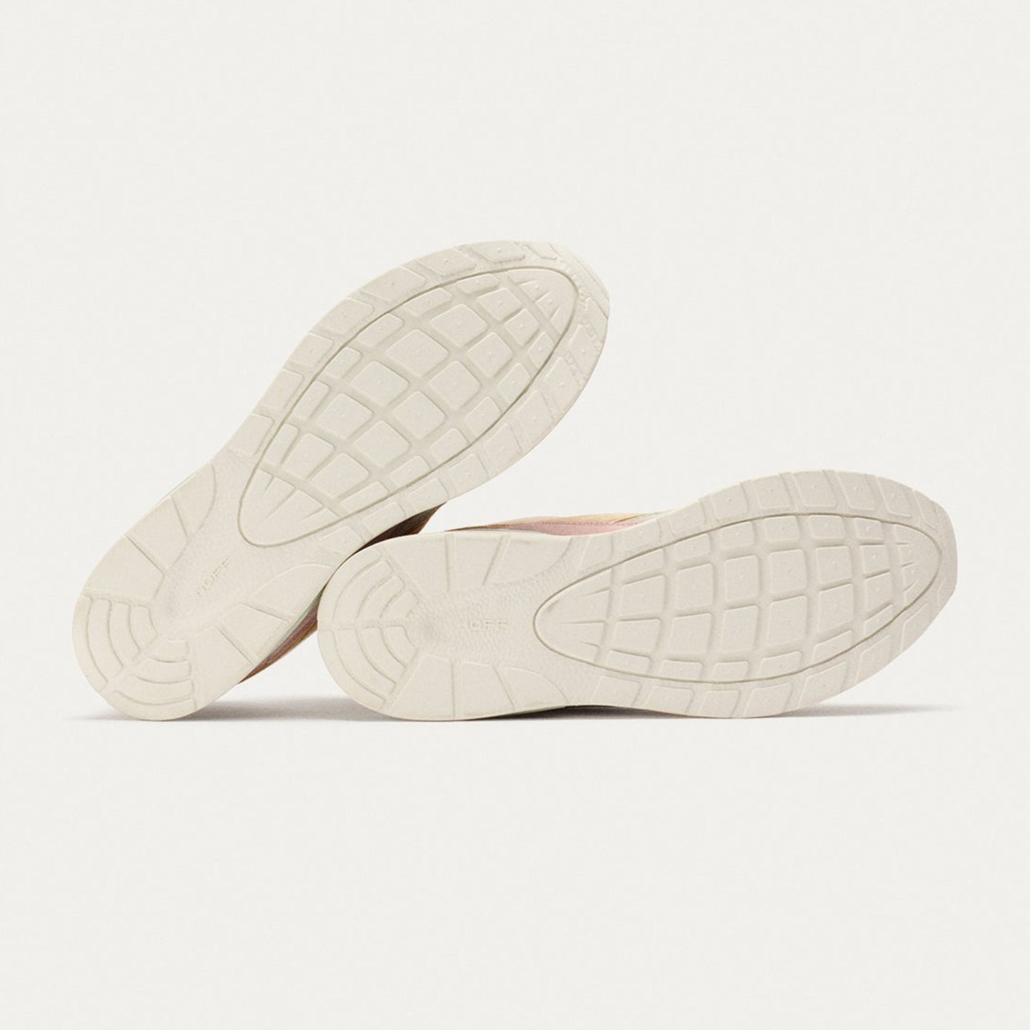 - Skyline Trainers - Griffith