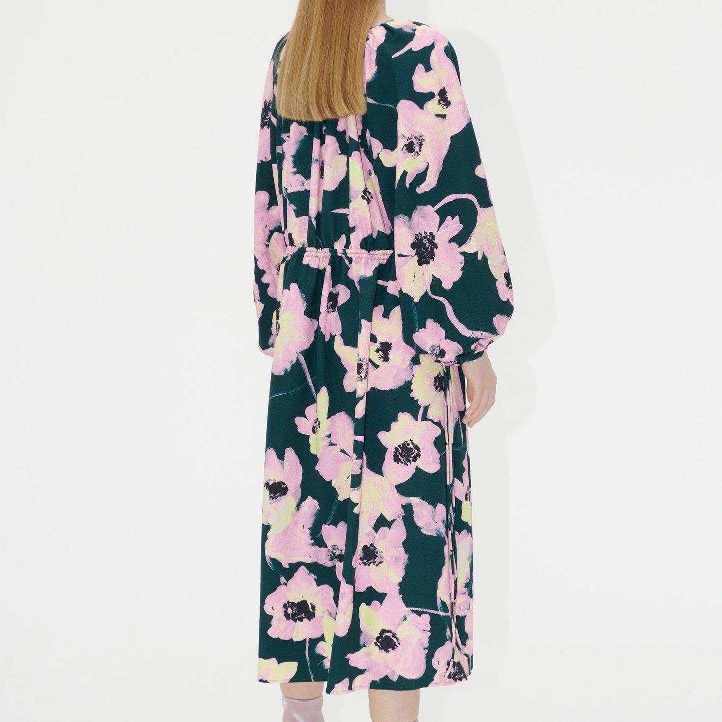 Heather Structure Stretch Dress - Filigree Flower Garden