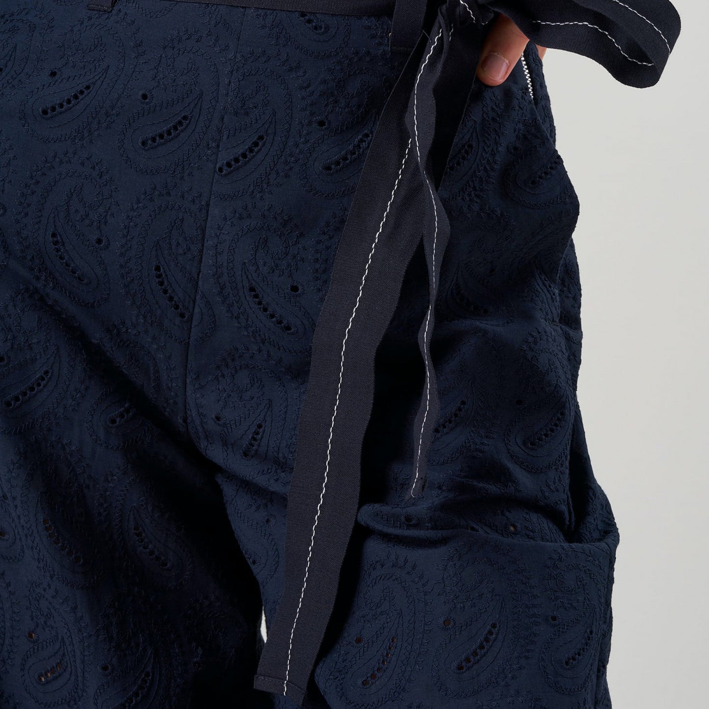 - Concur Paisley Embroidered Trousers - Navy
