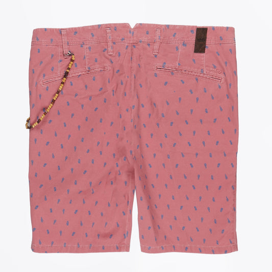 - Pavo Pineapple Slim Shorts - Red