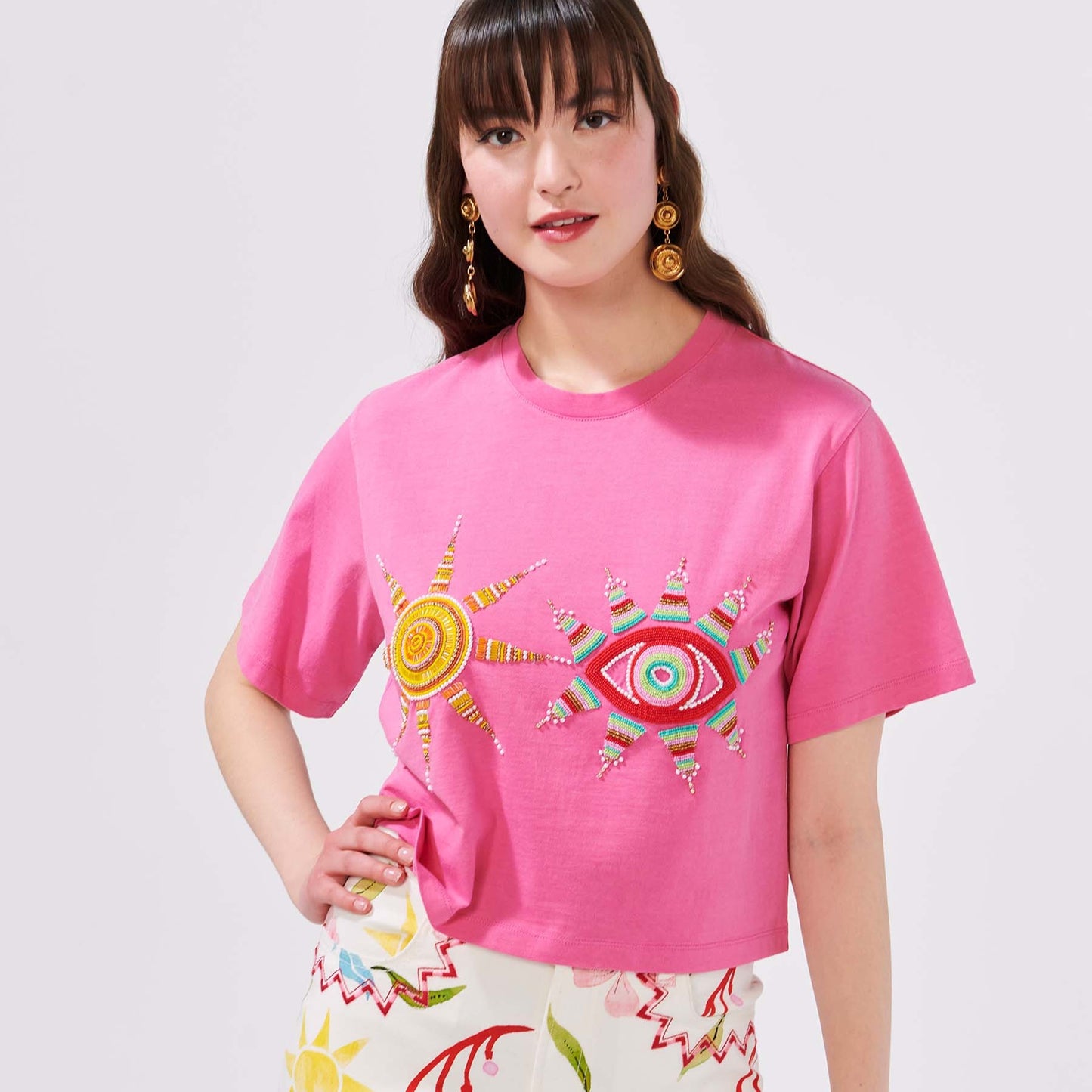 - Embellished Crew Neck Cropped T-Shirt - Pink