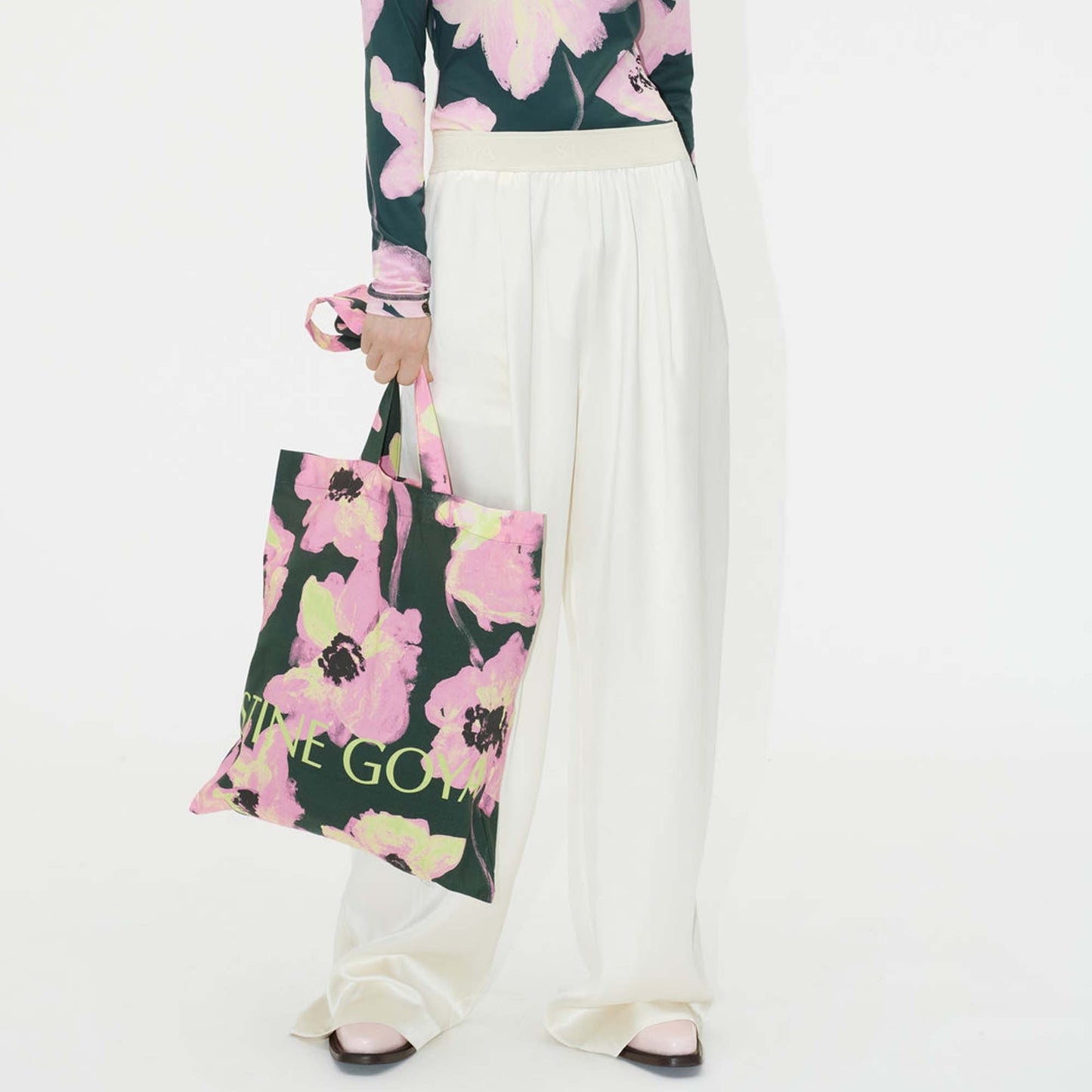 - Ciara Solid Heavy Satin Pants - Sugar Swizzle