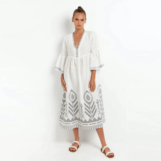 - Feather Chevron Maxi Dress - White/Grey