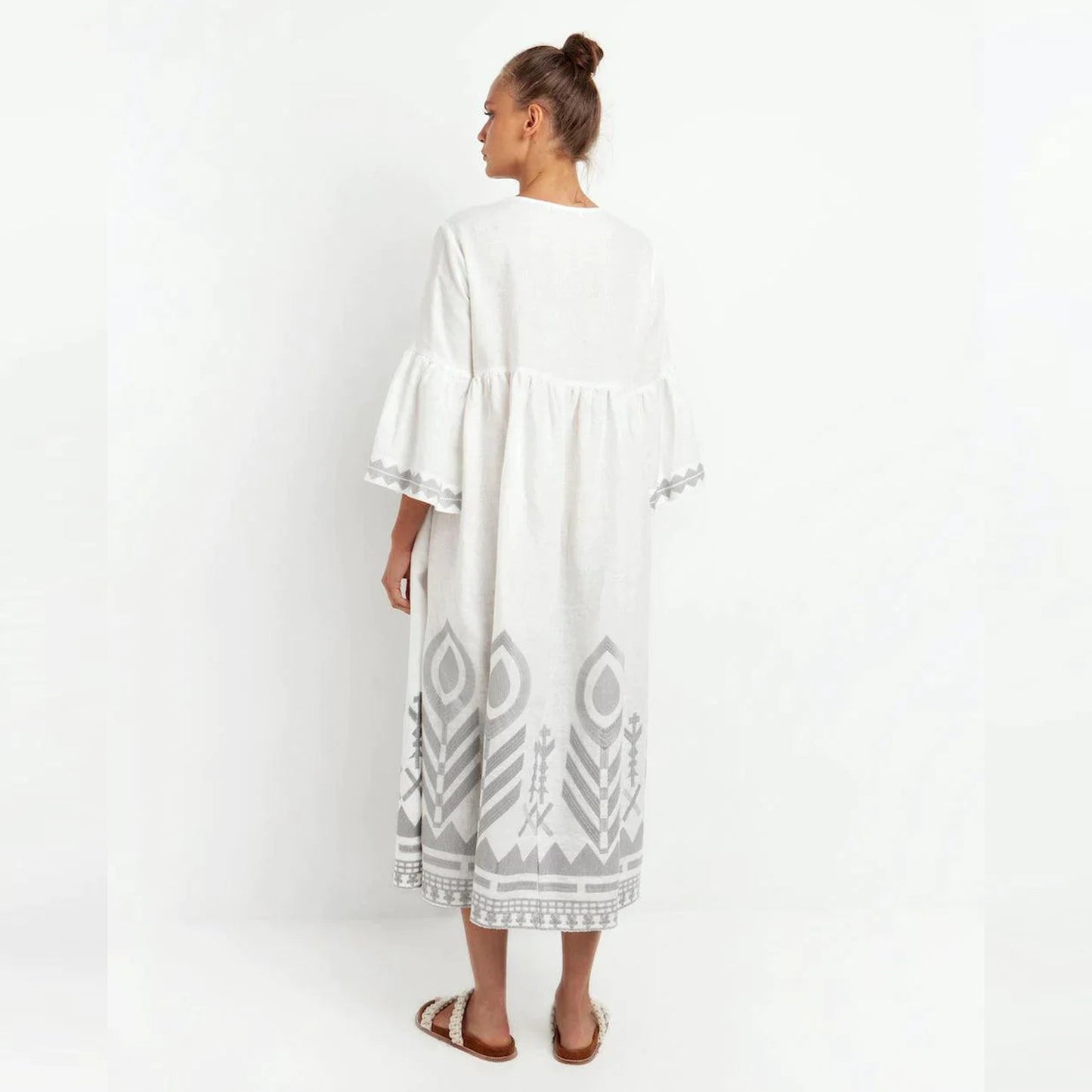 - Feather Chevron Maxi Dress - White/Grey
