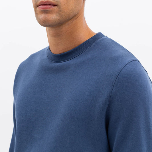 - Vagn Classic Crew Sweater - Calcite Blue
