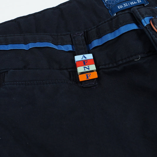 - Peached Twill Shorts - Navy