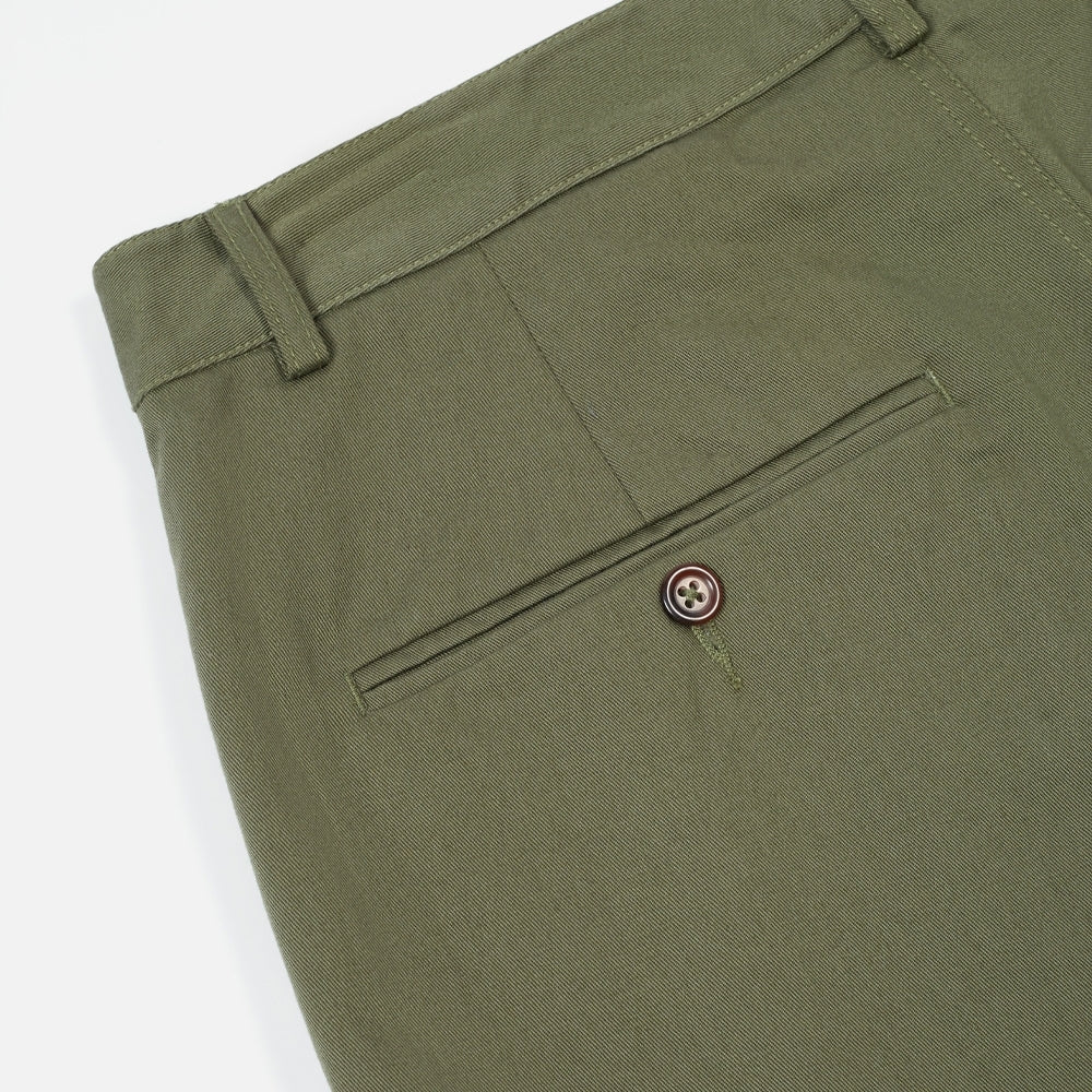 - Twill Military Chino - light Olive