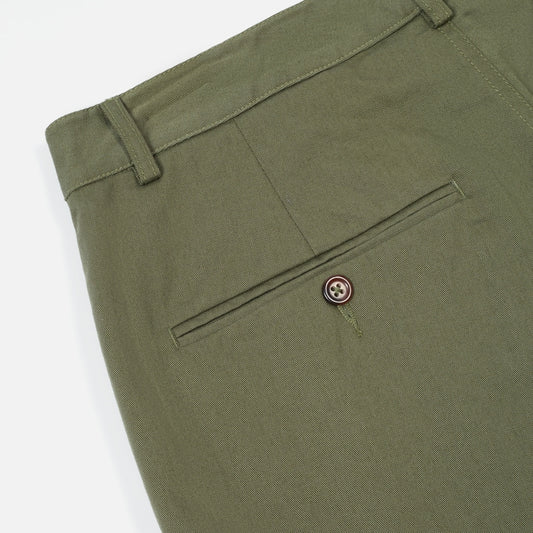 - Twill Military Chino - light Olive