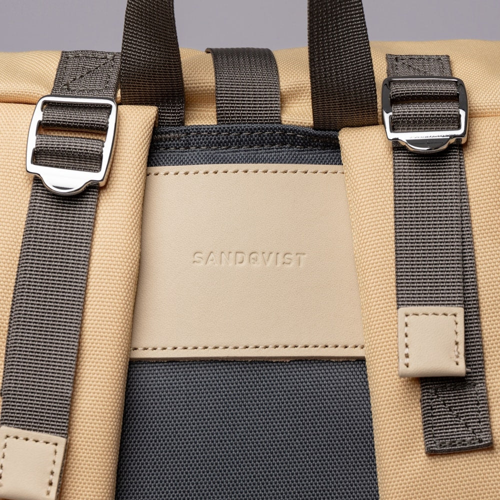 - Bernt Backpack - Multi Wheat