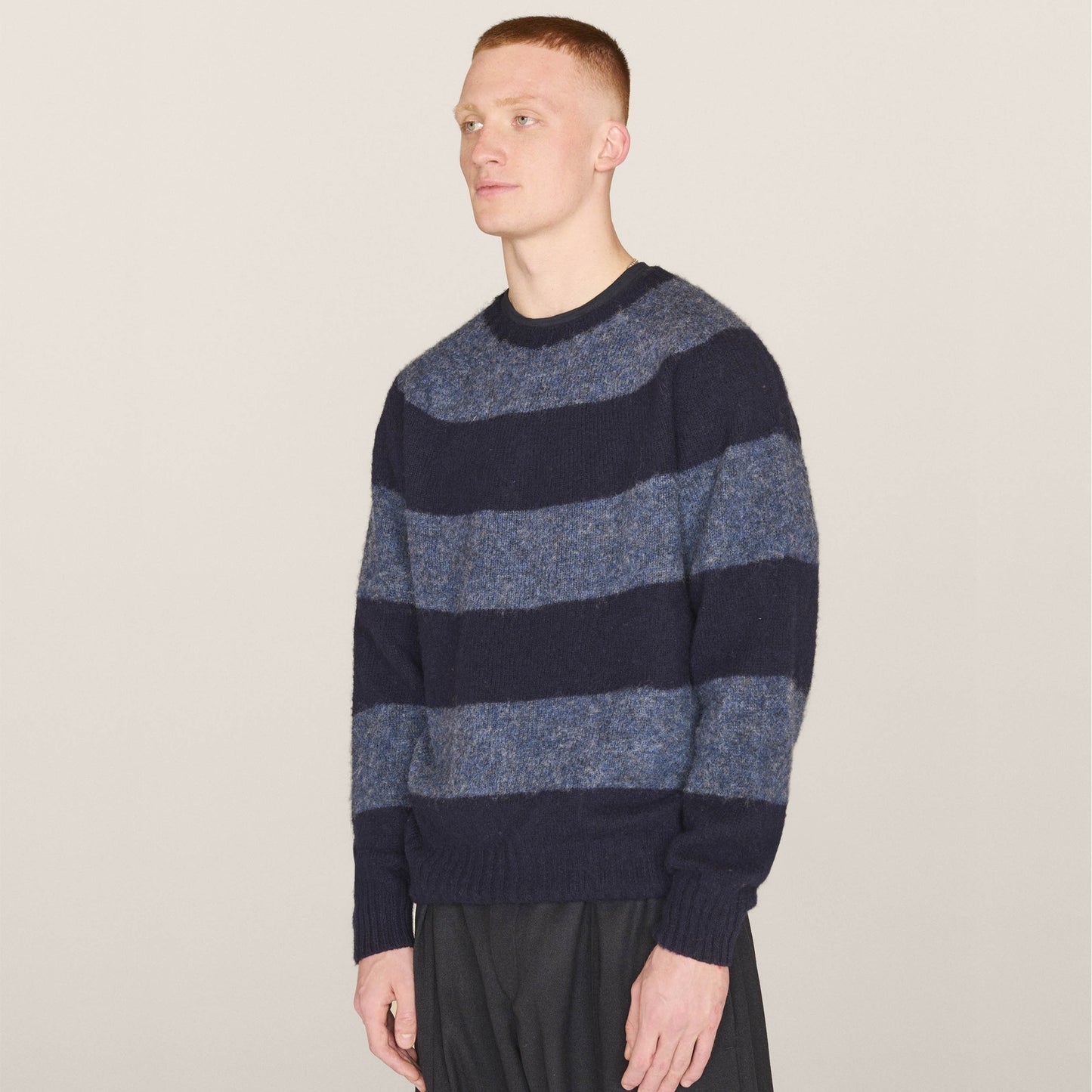 - Suedehead Stripe Crew Knit - Navy