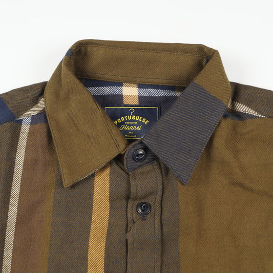 - Wood Pallet Shirt - Wood