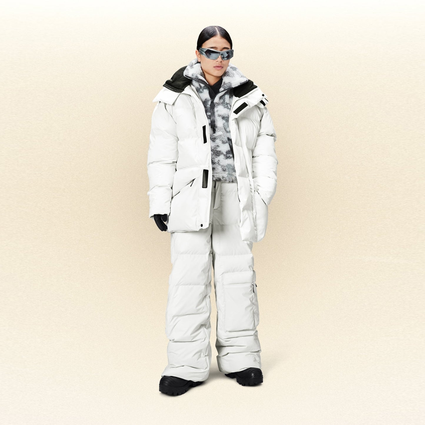 - Harbin Puffer Jacket - Powder