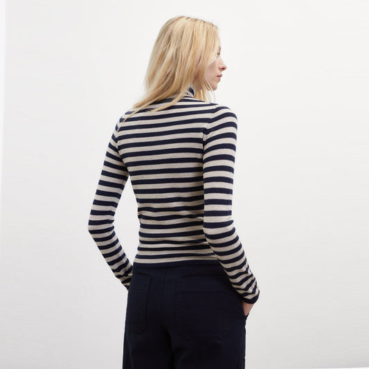 - Clove Knit - White/Black Stripe